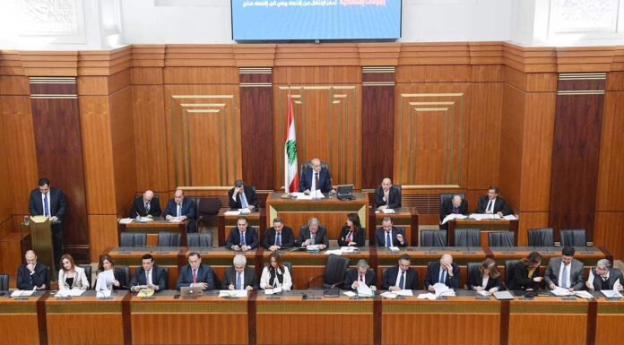Le changement de gouvernement possible "à tout moment", estiment plusieurs ministres