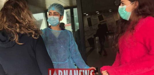 Contrôle à l'entrée d'un hôpital de Beyrouth suite à l'épidémie de coronavirus COVID-19. Crédit Photo: Libnanews.com. Tous droits réservés.