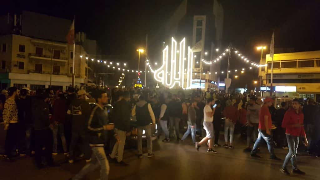 Manifestations et heurts à Beyrouth, Tripoli et à Saïda, un véhicule militaire incendié