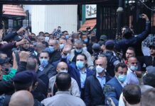 Saad Hariri critiqué pour un bain de foule Saad Hariri critiqué pour un bain de foule