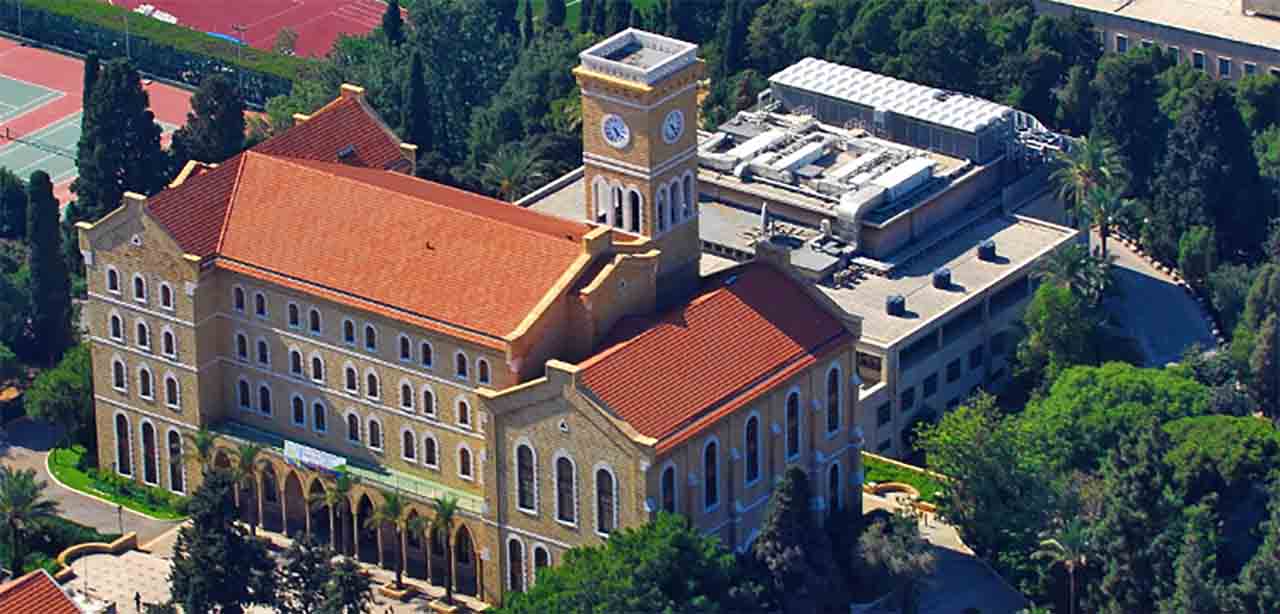 Liban/Crise économique: manifestation devant l’Hôpital Américain de Beyrouth (AUH)