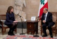 L'ambassadrice des Etats-Unis au Liban Dorothy Shea en compagnie avec le Président de la République, le Général Michel Aoun. Crédit Photo: Dalati & Nohra