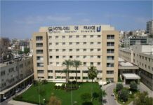 Un membre de la police du parlement agresse un médecin de l’Hotel Dieu de France