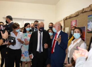 Jean-Yves le Drian, Ministre français de l’Europe et des Affaires Etrangères visite le centre Amel de Haret Hreik