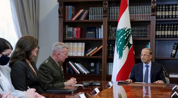 Un haut responsable militaire américain en visite au Liban