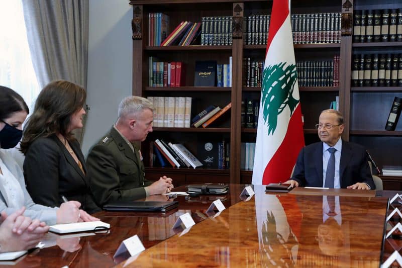 Un haut responsable militaire américain en visite au Liban