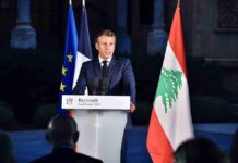 Emmanuel Macron depuis la Résidence des Pins, le 6 août 2020. Crédit Photo: Dalati & Nohra