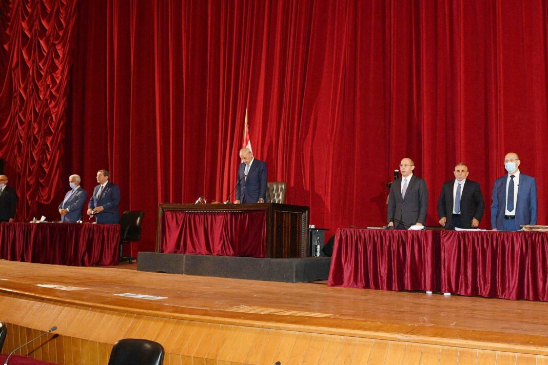 Le parlement approuve l'extension de l'état d'urgence pour la ville de Beyrouth