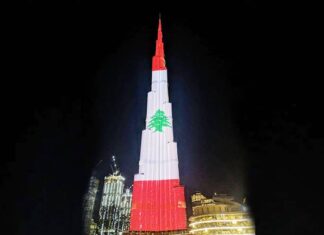 Liban/Explosion à Beyrouth: Les pyramides en Egypte, la tour Bourj el Khalifa à Dubai, la Tour Eiffel et même une tour de Tel Aviv illuminées du drapeau libanais