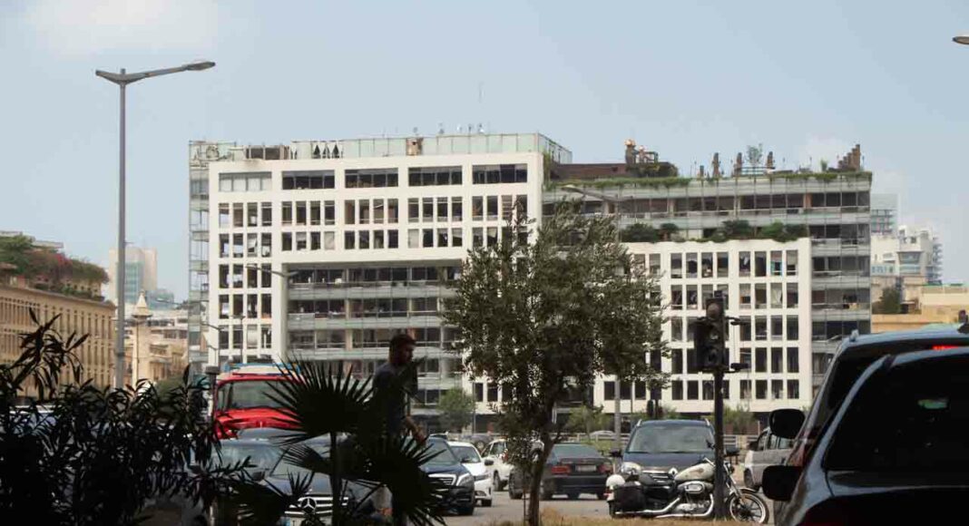 The An Nahar building ravaged by the explosion of August 4, 2020. Photo credit: Francois el Bacha for Libnanews.com