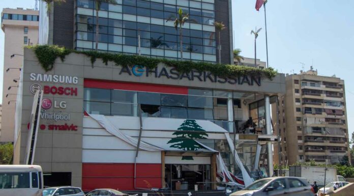 Les autorités libanaises étaient informées d'une possible explosion dès le mois dernier (Reuters)