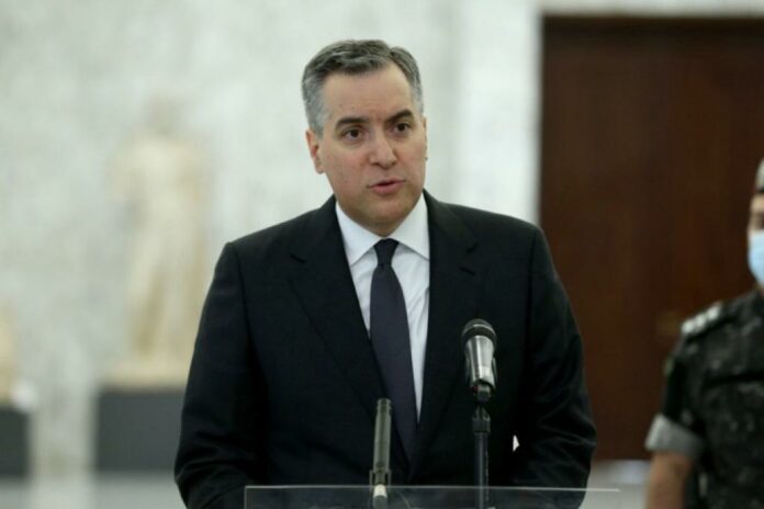 Le nouveau Premier Ministre du Liban Mustapha Adib s'exprimant depuis le perron du Palais de Baabda suite à sa nomination, le 31 août 2020. Crédit Photo: NNA