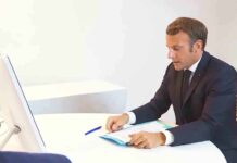 Il est temps qu’Emmanuel Macron cesse de jouer à Colin-maillard