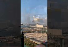 Le port de Beyrouth détruit par une explosion Le port de Beyrouth détruit par une explosion