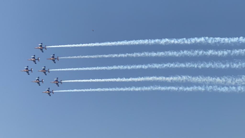 La Patrouille de France offre un dernier hommage au Liban avant son départ