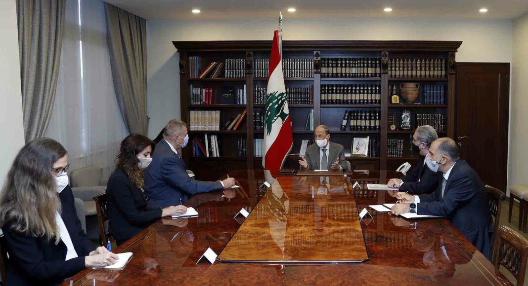 La rencontre entre le coordinateur spécial de l'ONU au Liban Jan Kubis et le Président de la République, le Général Michel Aoun. Crédit Photo: Dalati & Nohra