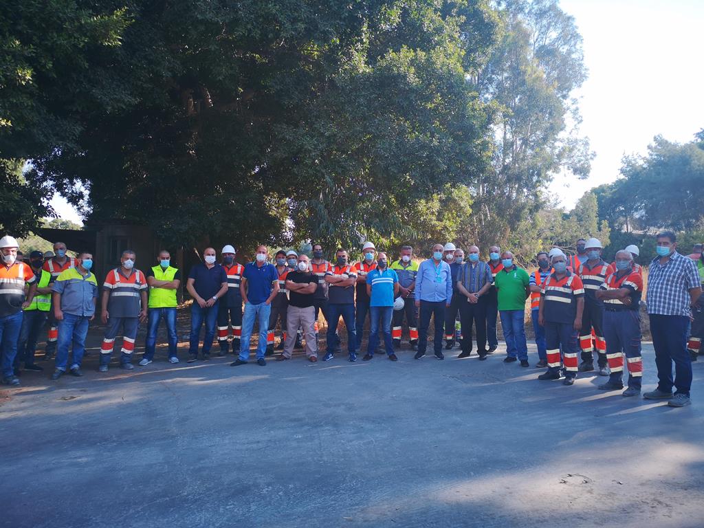 Liban: Des routes coupées pour dénoncer la détérioration des conditions de vie Liban: Des routes coupées pour dénoncer la détérioration des conditions de vie