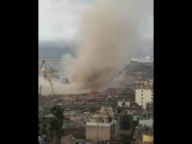 Une tornade ravage le port de Beyrouth