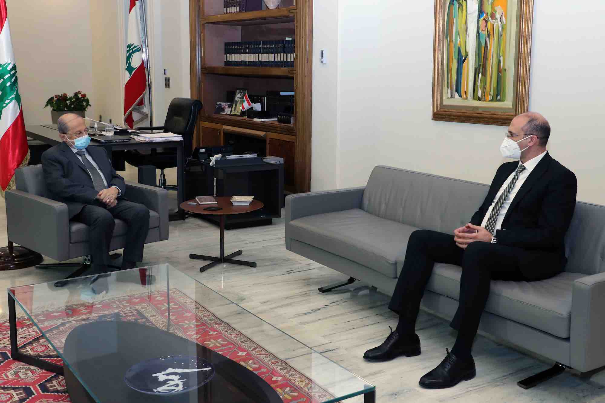 Liban/Coronavirus: Le confinement général au centre des entretiens entre Michel Aoun et Hamad Hassan