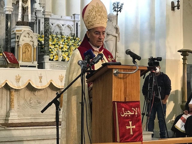 Government: religious authorities go on the offensive