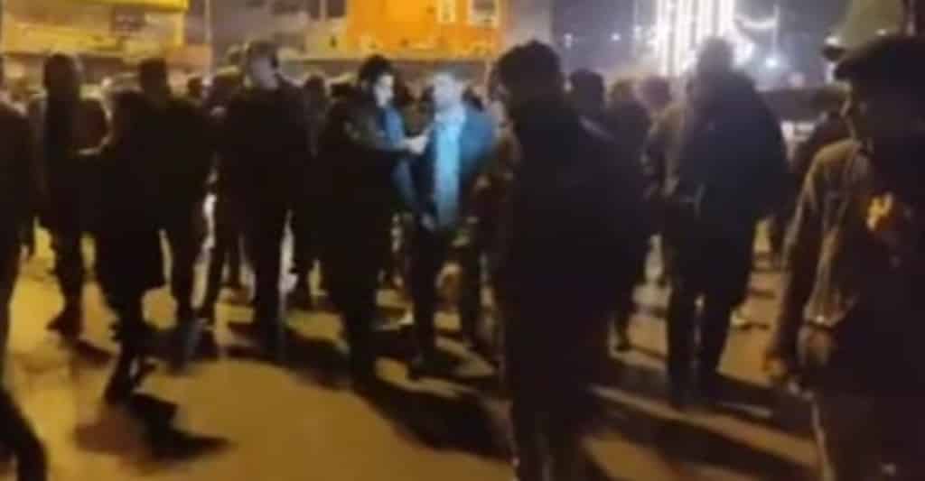Coronavirus: Manifestation en violation du couvre-feu à Tripoli