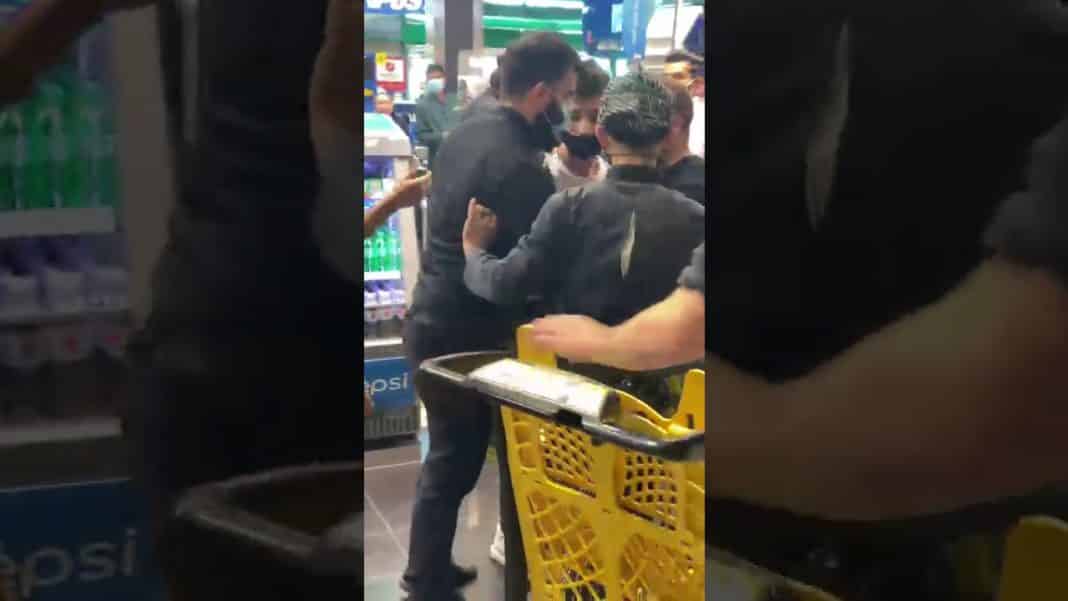 Liban/Crise: Une bagarre pour du lait dans un supermarché