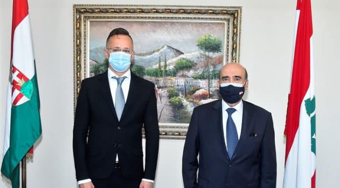 La formation du gouvernement est une affaire interne au Liban "qui doit être convenue par les parties libanaises elles-mêmes sans aucune ingérence étrangère"