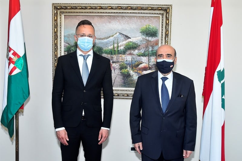 La formation du gouvernement est une affaire interne au Liban « qui doit être convenue par les parties libanaises elles-mêmes sans aucune ingérence étrangère » La formation du gouvernement est une affaire interne au Liban "qui doit être convenue par les parties libanaises elles-mêmes sans aucune ingérence étrangère"
