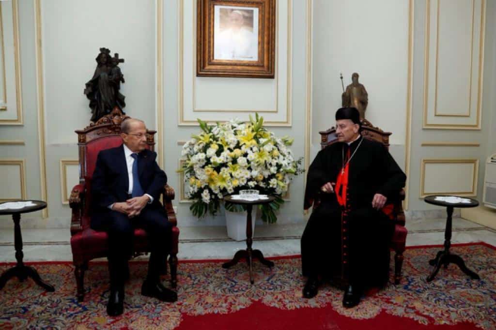 Le Président depuis Bkerké: Le Liban sortira du tunnel "quand le premier ministre désigné reviendra"