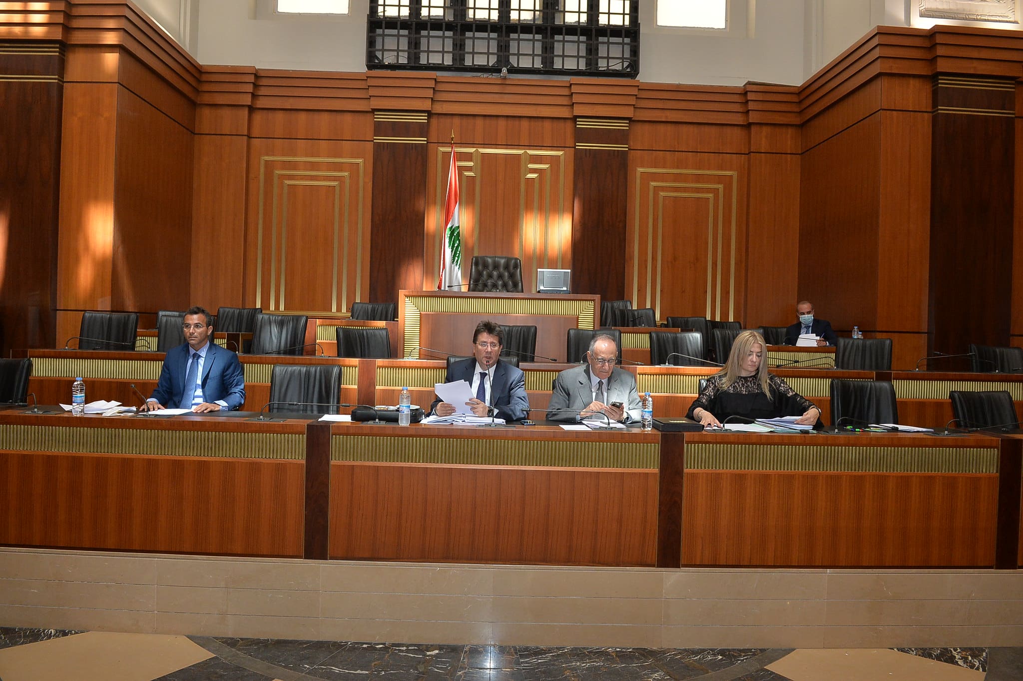 Aucun délai accordé à la Banque du Liban pour réévaluer le taux de change des retraits bancaires