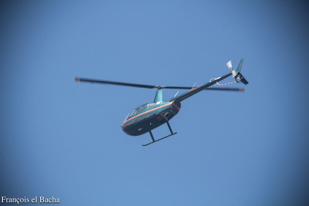 Faced with the crisis and to finance itself, the Lebanese Army offers helicopter rides