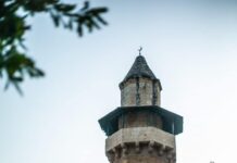 Les mosquées rouvrent leurs portes au Liban