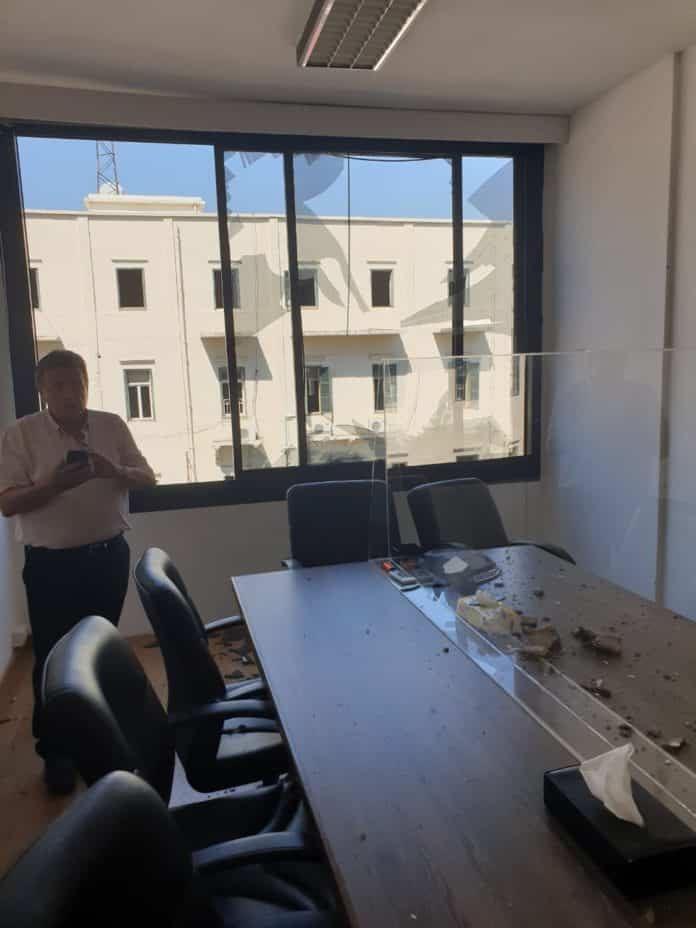 Explosion à l'intérieur des locaux de Sakher al-Hashem, avocat impliqué dans plusieurs dossiers critiques