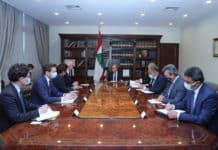 الاتحاد الأوروبي وفرنسا يهددان زعماء لبنان بفرض عقوبات