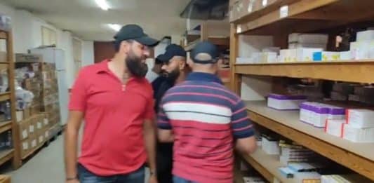 Crise/Tripoli: Des manifestants investissent un entrepôt de médicaments