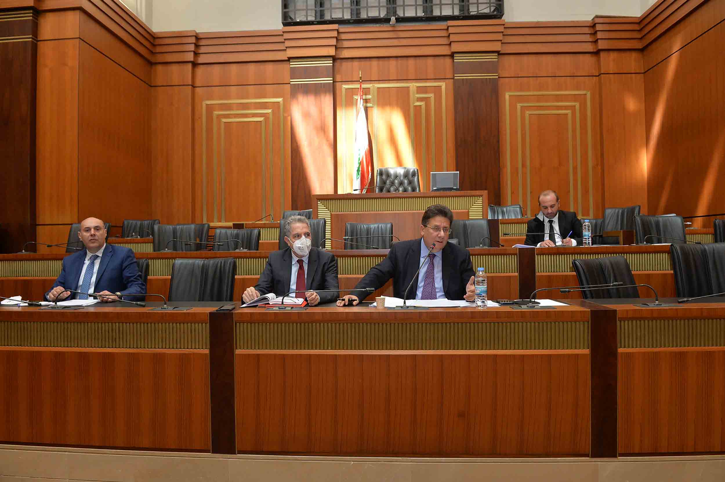 Ibrahim Kanaan souhaite « étudier le taux de change »