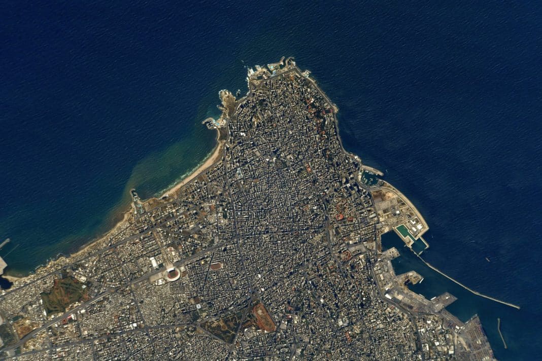 Une photo de Beyrouth prise depuis l'ISS par Thomas Pesquet