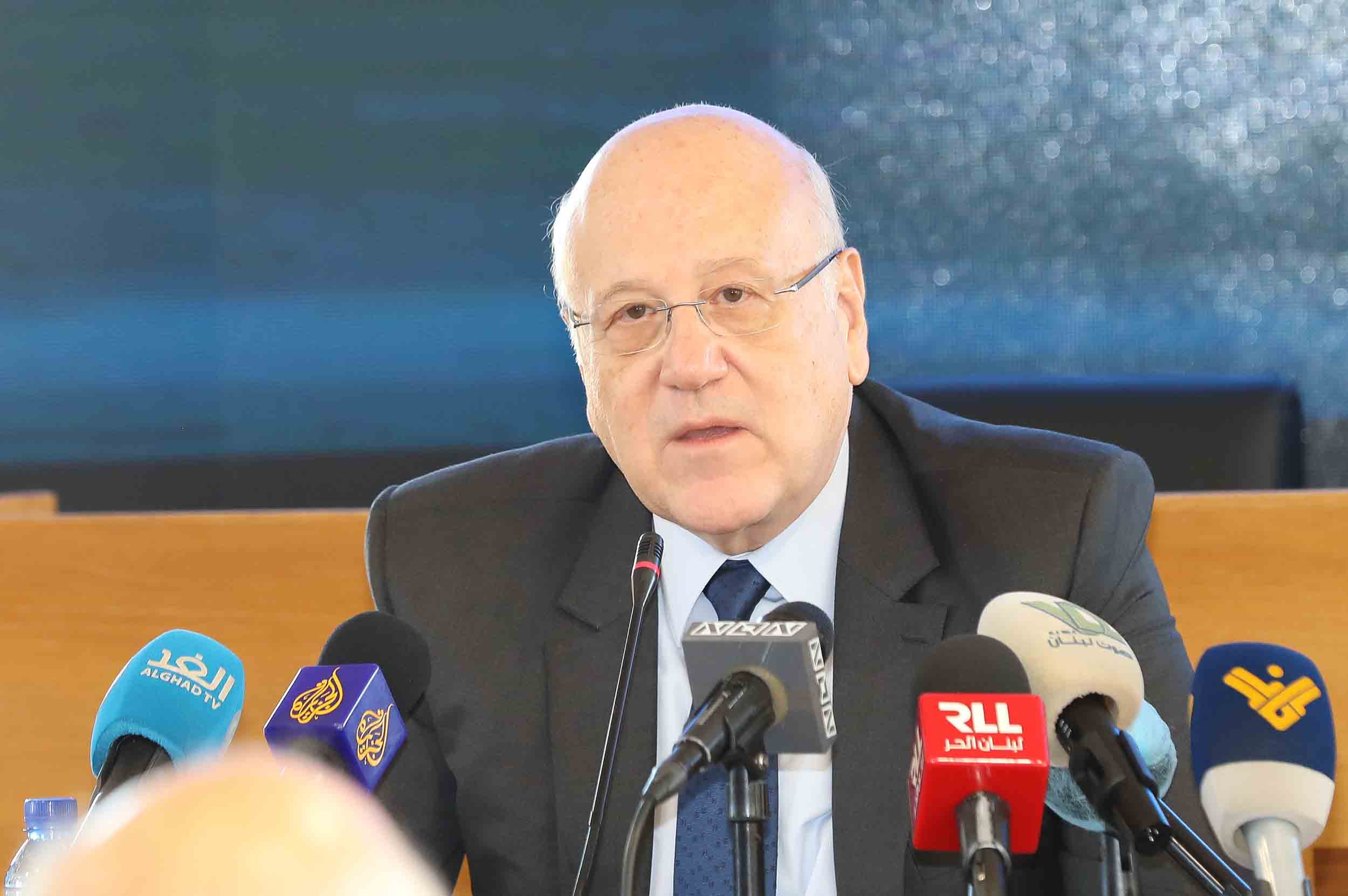 Najib Mikati présente son programme au conseil économique et social Najib Mikati présente son programme au conseil économique et social