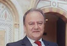 Nader Gaspard – considéré comme proches des partis politiques – élu nouveau bâtonnier du conseil de l’ordre des avocats de Beyrouth Nader Gaspard - considéré comme proches des partis politiques - élu nouveau bâtonnier du conseil de l'ordre des avocats de Beyrouth