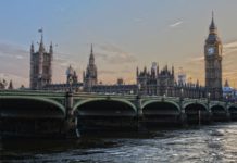 La Grande Bretagne dénonce les mesures de fermeture de comptes de ressortissants britanniques par les Banques Libanaises