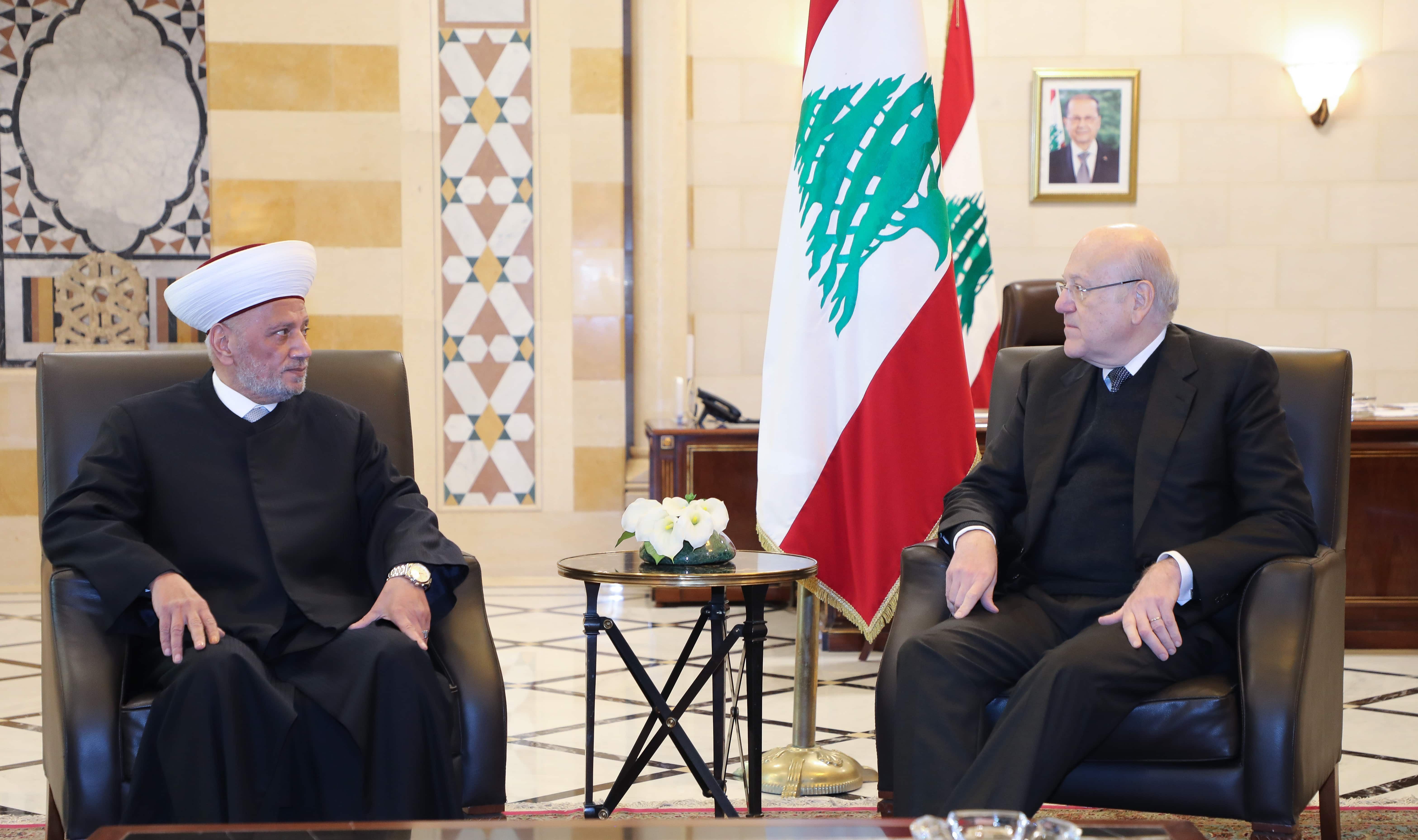Elections législatives: Pas de boycott sunnite, annonce Najib Mikati Elections législatives: Pas de boycott sunnite, annonce Najib Mikati