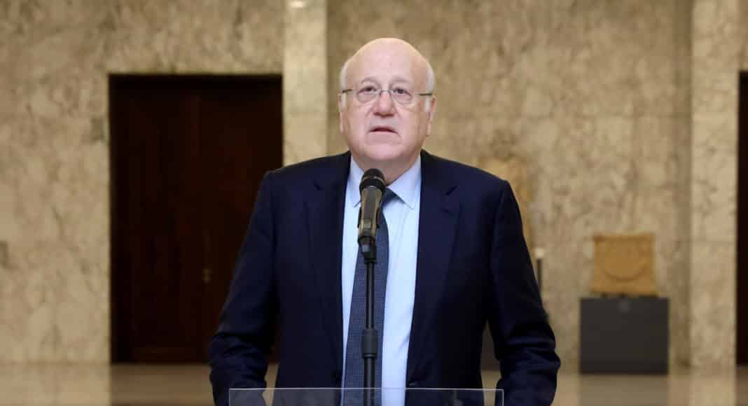 President Michel Aoun meets Pr Minister Najib Mikati