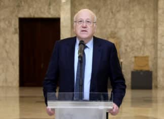 President Michel Aoun meets Pr Minister Najib Mikati