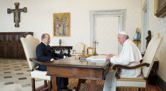 Le pape François recevant le président de la république, le général Michel Aoun, le 21 mars 2022. Crédit Photo: Dalati & Nohra