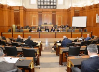 Liban: 32 000 emplois illégaux dans la fonction publique rappelle Ibrahim Kanaan