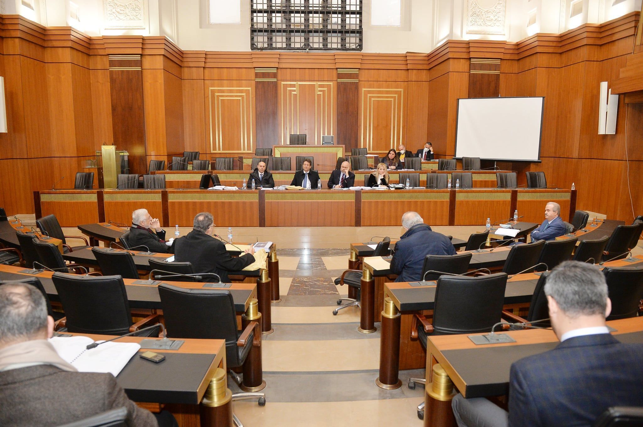 Liban: 32 000 emplois illégaux dans la fonction publique rappelle Ibrahim Kanaan
