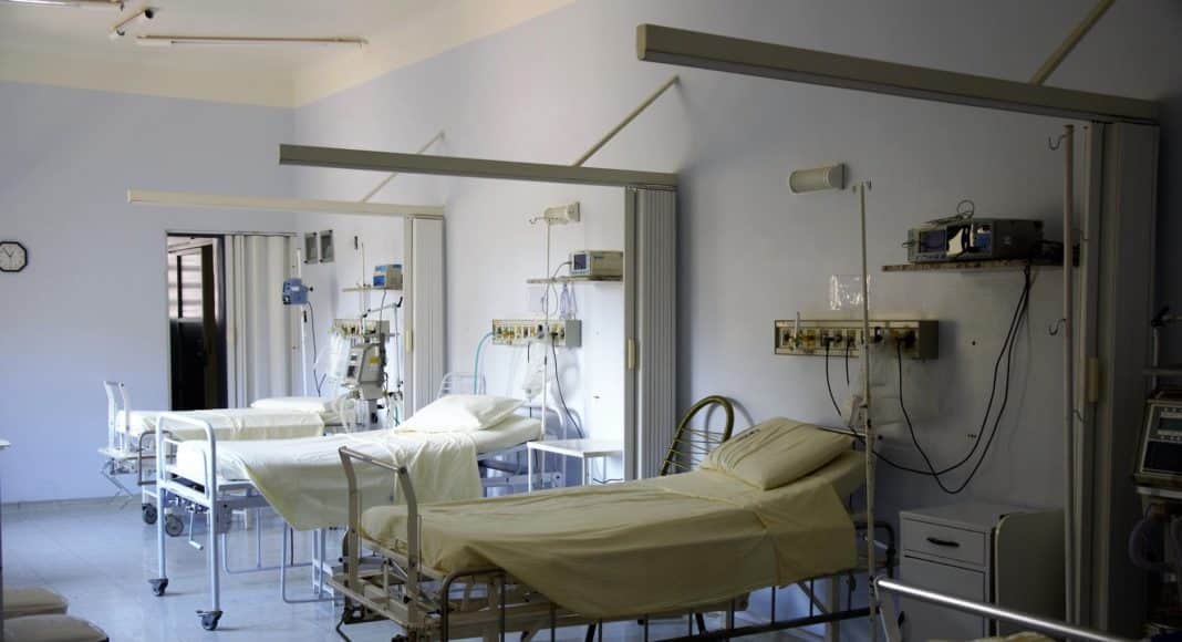 bed empty equipments floor