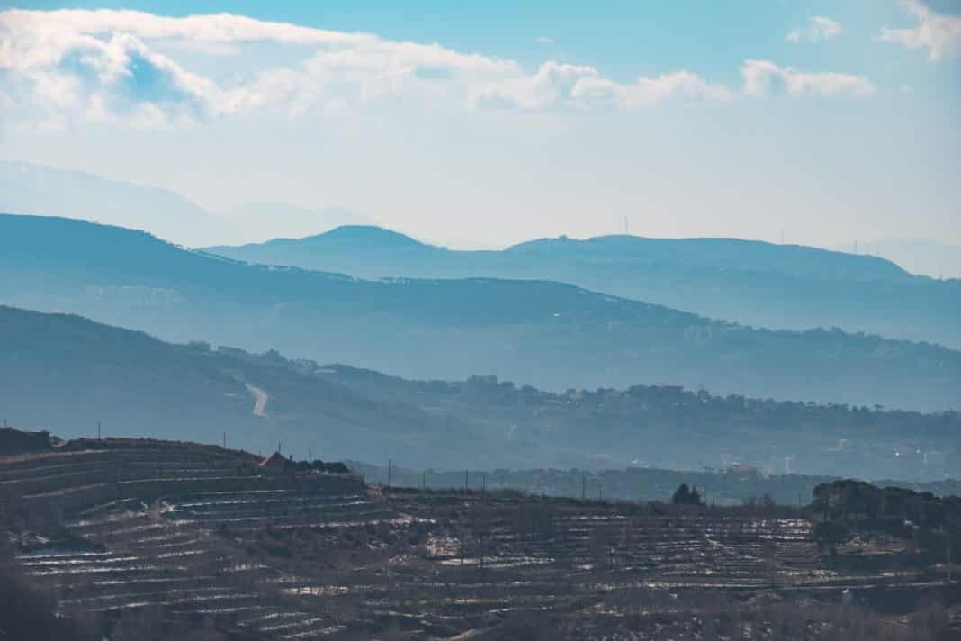 mountains under blue sky