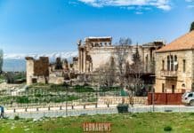 Baalbek sous le feu d'une frappe israélienne : des victimes et des destructions massives