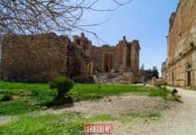 Israël frappe le quartier grec catholique de Baalbeck, un missile touche un parking près des ruines historiques